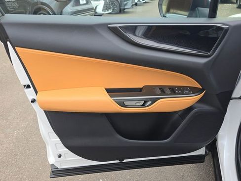 Used 2025 Lexus NX 350 AWD image 17