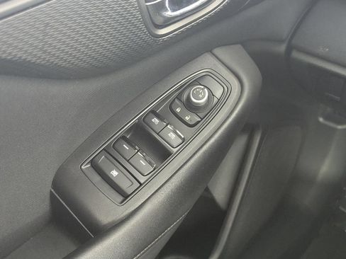 Used 2021 Subaru Outback Premium AWD/4WD image 18