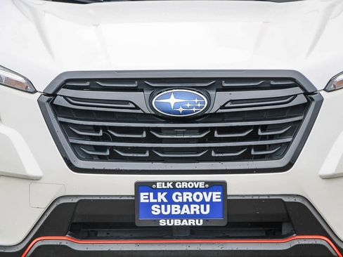 Used 2023 Subaru Forester Sport image 7