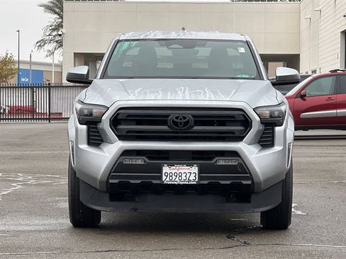 Certified 2024 Toyota Tacoma SR5 image 11