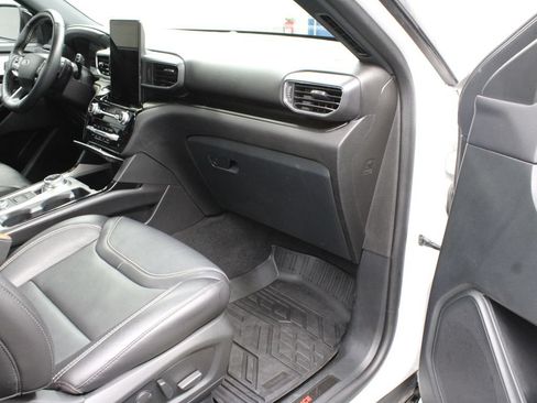 Used 2024 Ford Explorer ST w/ Technology Package AWD/4WD image 36