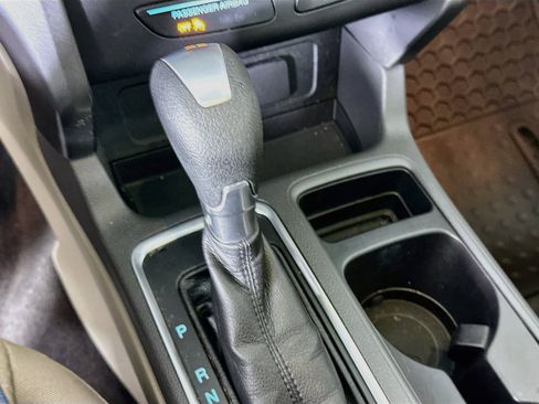 Used 2017 Ford Escape SE AWD/4WD image 24