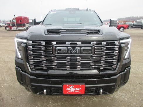 New 2026 GMC Sierra 2500 Denali Ultimate w/ Max Trailering Package image 12