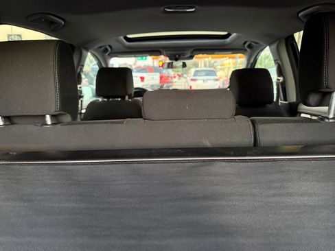 Used 2019 Honda CR-V EX image 9