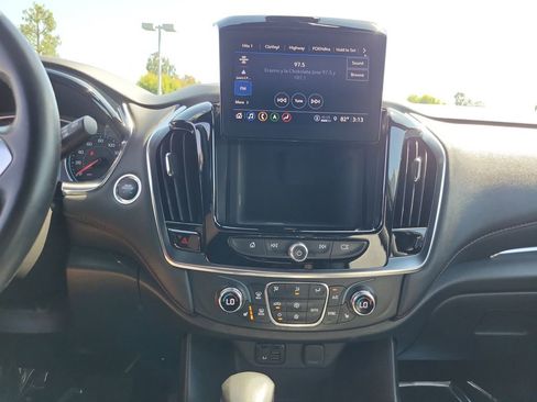 Used 2023 Chevrolet Traverse RS w/ LPO, Floor Liner Package FWD image 16