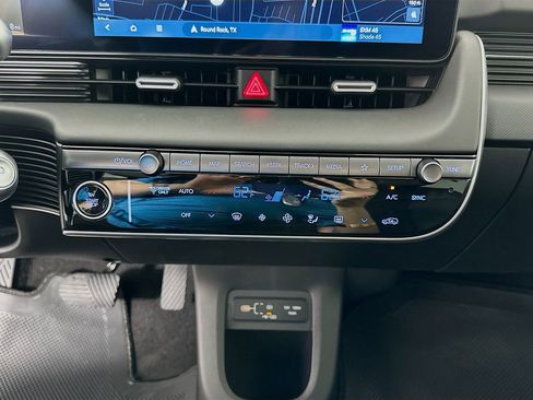 New 2026 Hyundai Ioniq 5 Limited image 14