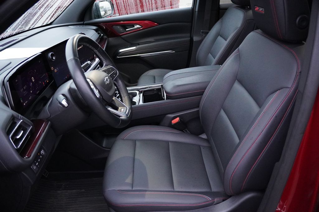 Certified 2024 Chevrolet Traverse Z71 AWD/4WD image 4