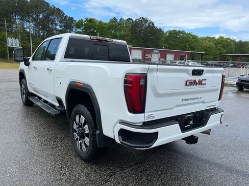 Used 2024 GMC Sierra 3500 Denali w/ Denali Reserve Package image 4