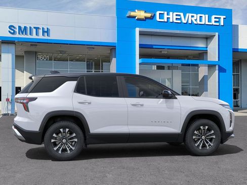 New 2025 Chevrolet Equinox LT w/ LPO, Floor Liner Package image 5