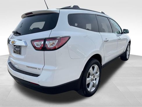 Certified 2016 Chevrolet Traverse LT w/ Style and Technology Package image 6