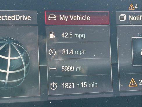 Used 2019 BMW 530e w/ Premium Package RWD image 25