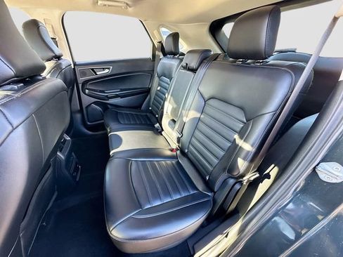 Used 2022 Ford Edge SEL w/ Convenience Package image 25