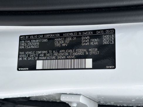 Used 2024 Volvo XC60 B5 Core w/ Protection Package Premier AWD/4WD image 20