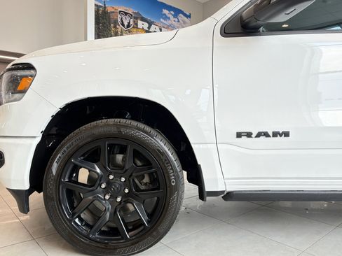 Used 2023 RAM 1500 Laramie AWD/4WD image 10