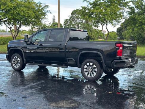 Used 2025 Chevrolet Silverado 2500 Custom w/ Z71 Off-Road Package AWD/4WD image 6