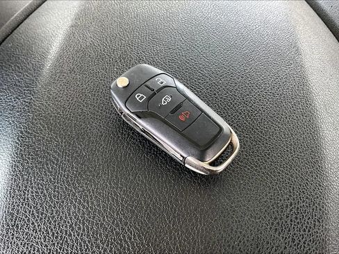 Used 2019 Ford Transit Connect XL FWD image 31
