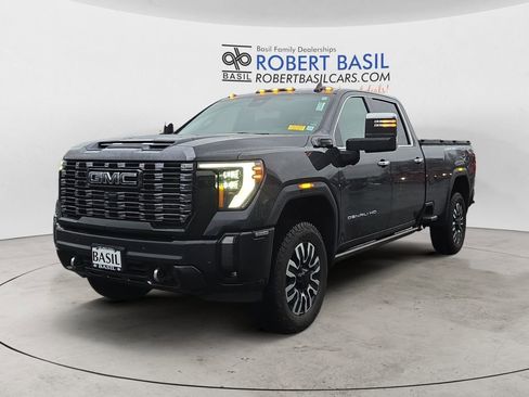 Used 2024 GMC Sierra 3500 Denali Ultimate image 1