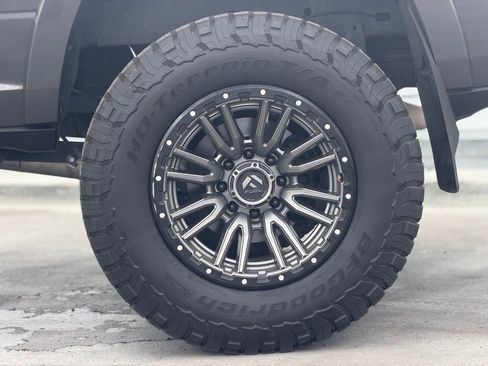 Used 2019 RAM 2500 Laramie image 2