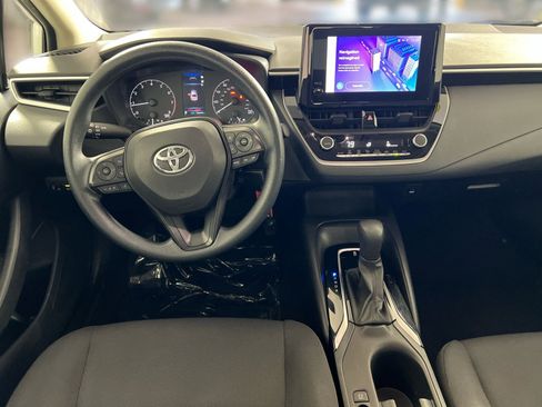 Used 2023 Toyota Corolla LE image 23