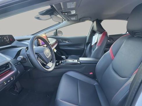 New 2026 Toyota Prius Plug-In Hybrid FWD image 11