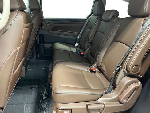 New 2026 Honda Odyssey Touring image 23