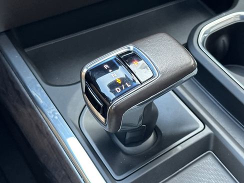 Used 2022 Chevrolet Silverado 1500 LTZ w/ LTZ Premium Package image 27