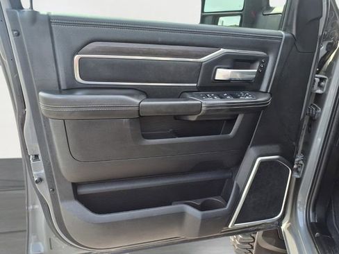 Used 2025 RAM 2500 Laramie w/ Night Edition AWD/4WD image 12