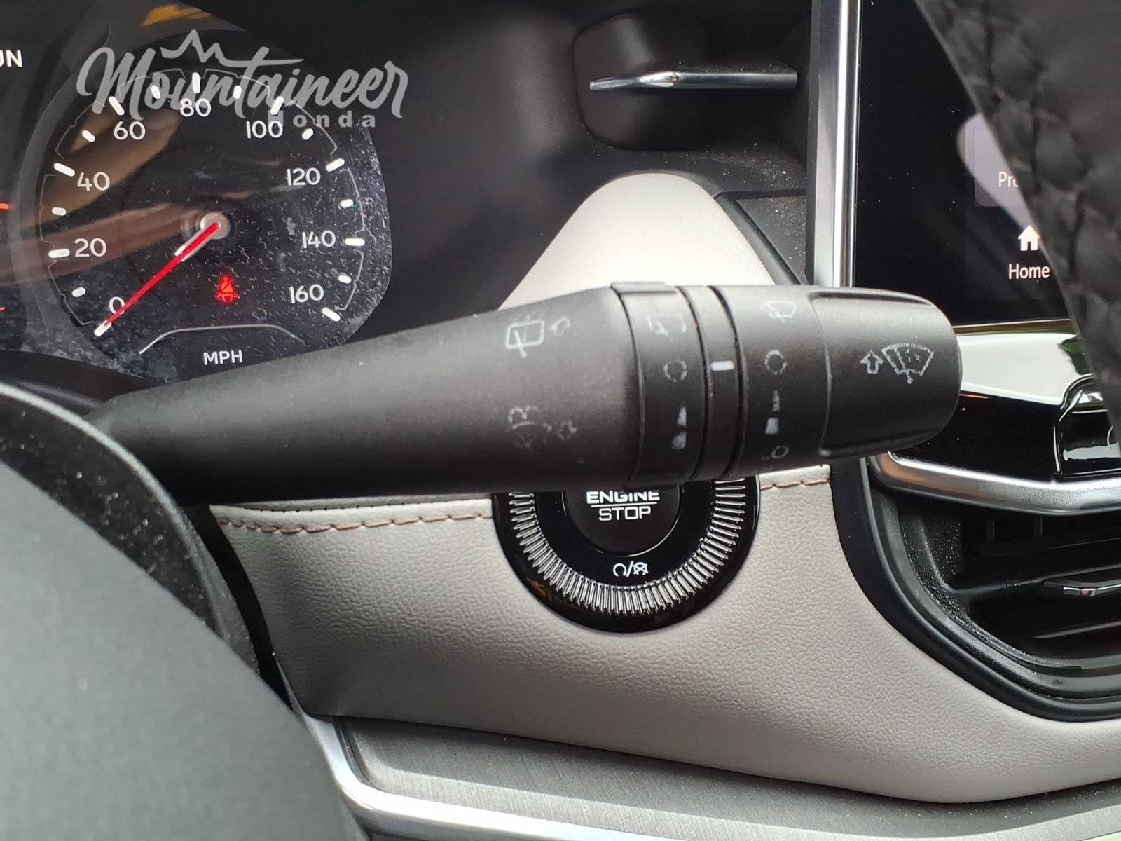 Used 2024 Jeep Compass Limited AWD/4WD image 29