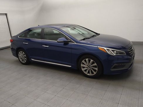Used 2017 Hyundai Sonata Sport w/ Value Edition Package 02 FWD image 11