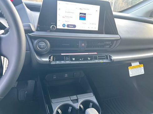 New 2026 Toyota Prius LE image 11