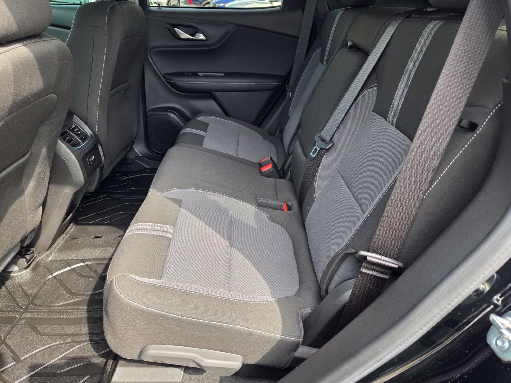 Used 2024 Chevrolet Blazer LT w/ Convenience Package FWD image 26