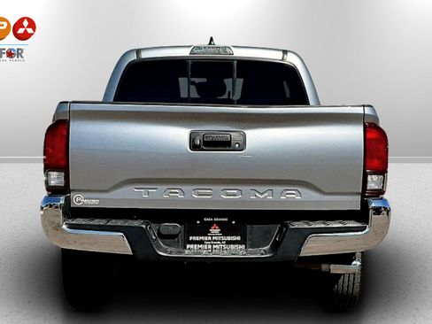 Used 2021 Toyota Tacoma SR5 image 4