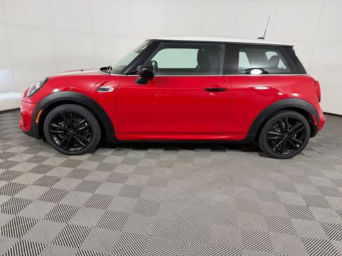 Used 2021 MINI Cooper S w/ 6.5" Touchscreen Package FWD image 2