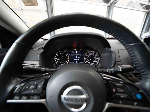 Used 2020 Nissan Altima 2.5 Platinum AWD/4WD image 15