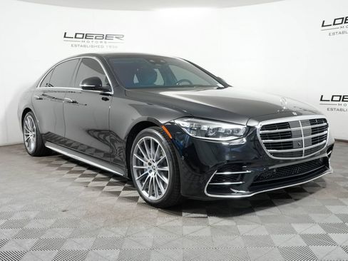 Used 2025 Mercedes-Benz S 580 4MATIC Sedan image 7