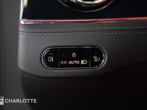 Used 2023 Bentley Continental GT Mulliner AWD/4WD image 28