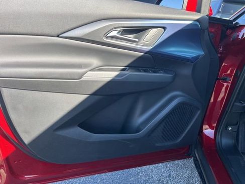 New 2026 Chevrolet Equinox EV LT image 11