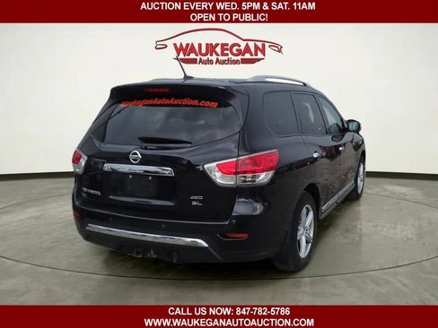 Used 2015 Nissan Pathfinder 4WD image 5
