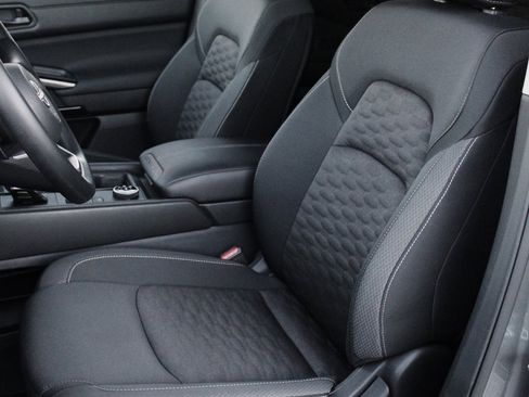 Certified 2024 Nissan Pathfinder S image 21