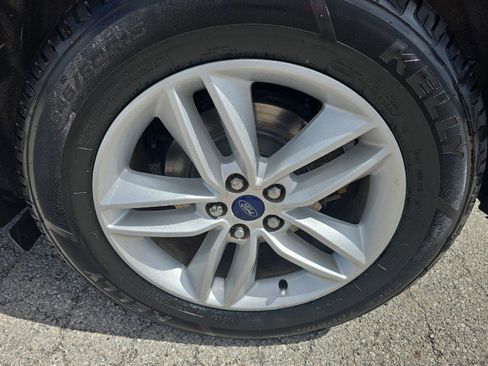 Used 2016 Ford Edge SEL w/ Equipment Group 201A AWD/4WD image 14