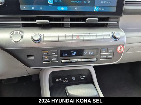 Used 2024 Hyundai Kona SEL FWD image 22