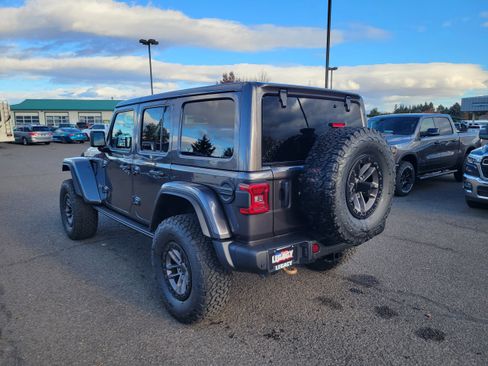 New 2025 Jeep Wrangler Unlimited Rubicon 392 image 11