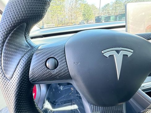 Used 2022 Tesla Model 3 Performance image 16