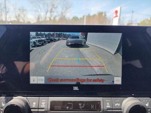 Certified 2024 Toyota Grand Highlander AWD image 17