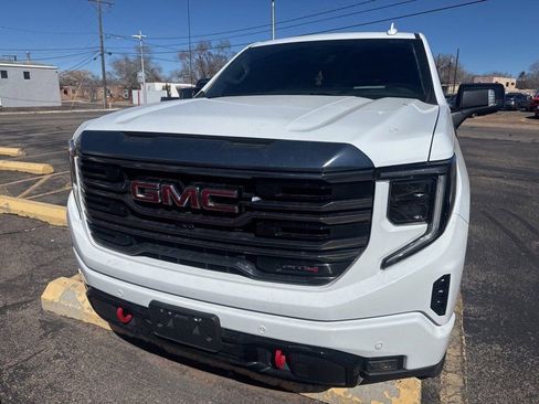 Used 2022 GMC Sierra 1500 AT4 w/ AT4 Premium Package image 2