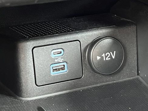 Certified 2023 Ford Escape Active AWD/4WD image 24