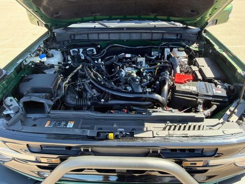 Used 2023 Ford Bronco Outer Banks w/ Sasquatch Package AWD/4WD image 32