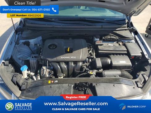 Used 2017 Hyundai Elantra SE image 15