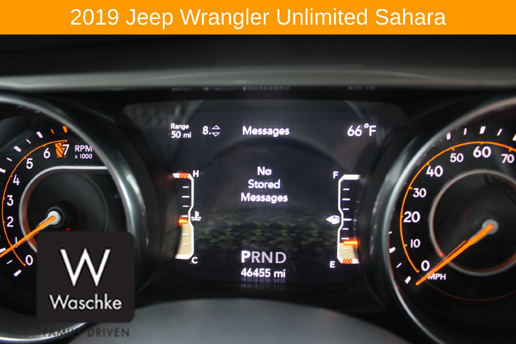 Used 2019 Jeep Wrangler Unlimited Sahara AWD/4WD image 37