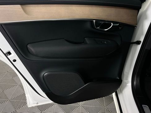 Used 2025 Volvo XC90 B5 Core w/ Protection Package Premier image 28